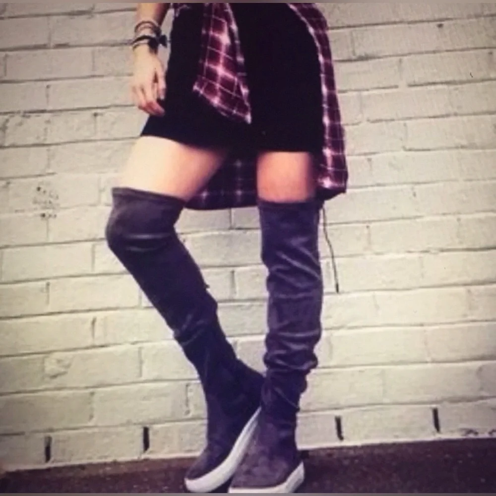 J SLIDES Grey Sneaker Boot Over the Knee Boot Shoe Faux Suede Tall Platform 7.5‎